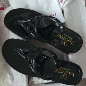Valentino Garavani Black Thong Sandals